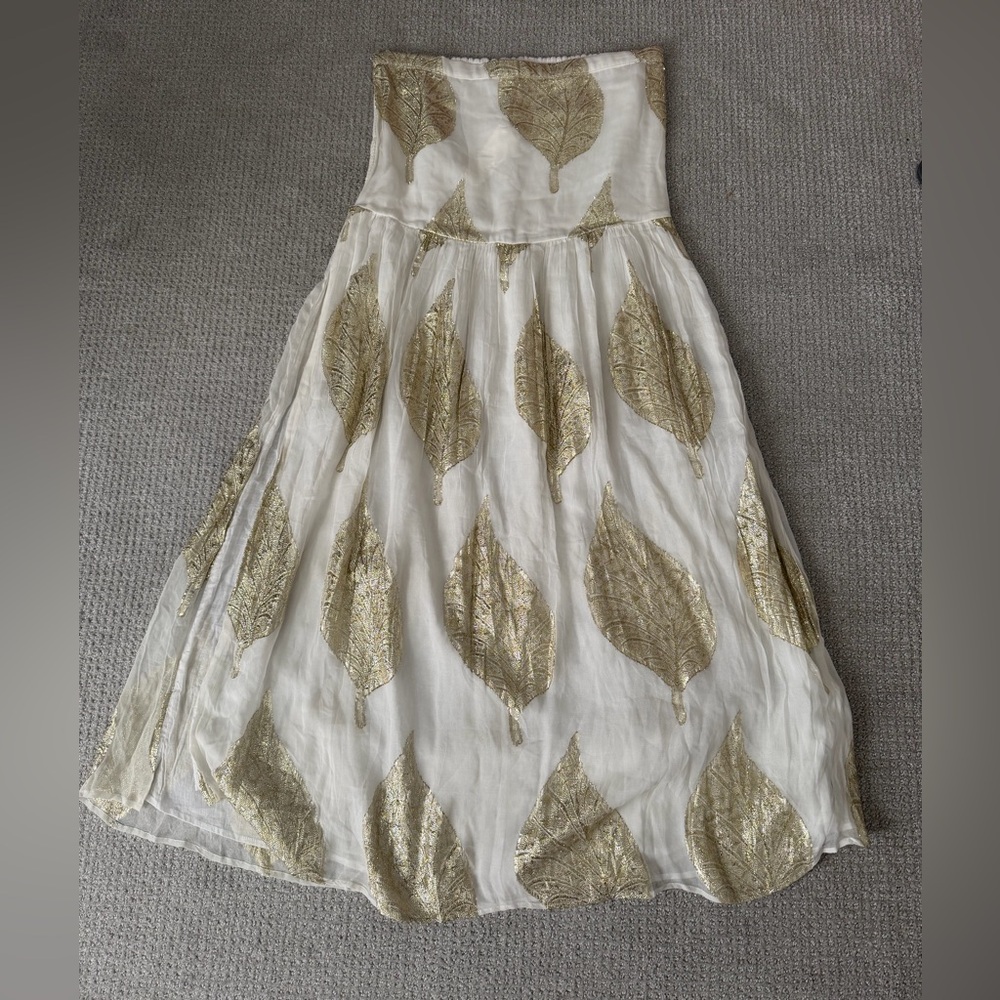 Jen's Pirate Booty White and Gold Leaf Print Cover-Up